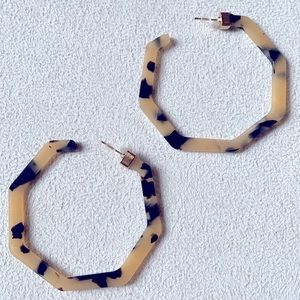 Tortoise shell hoops